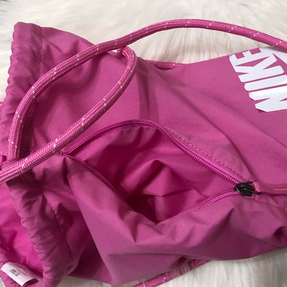 Nike Heritage Drawstring Bag - Picture 3 of 7